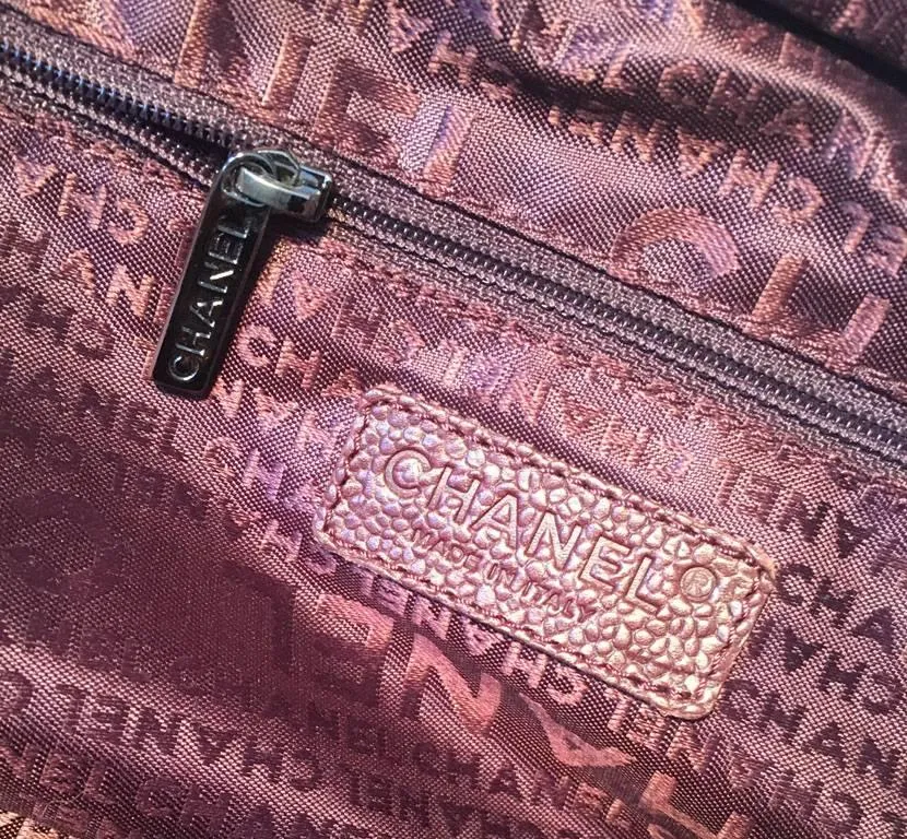CHANEL Burgundy Caviar Leather Square Quilted Shoulder Bag Tote