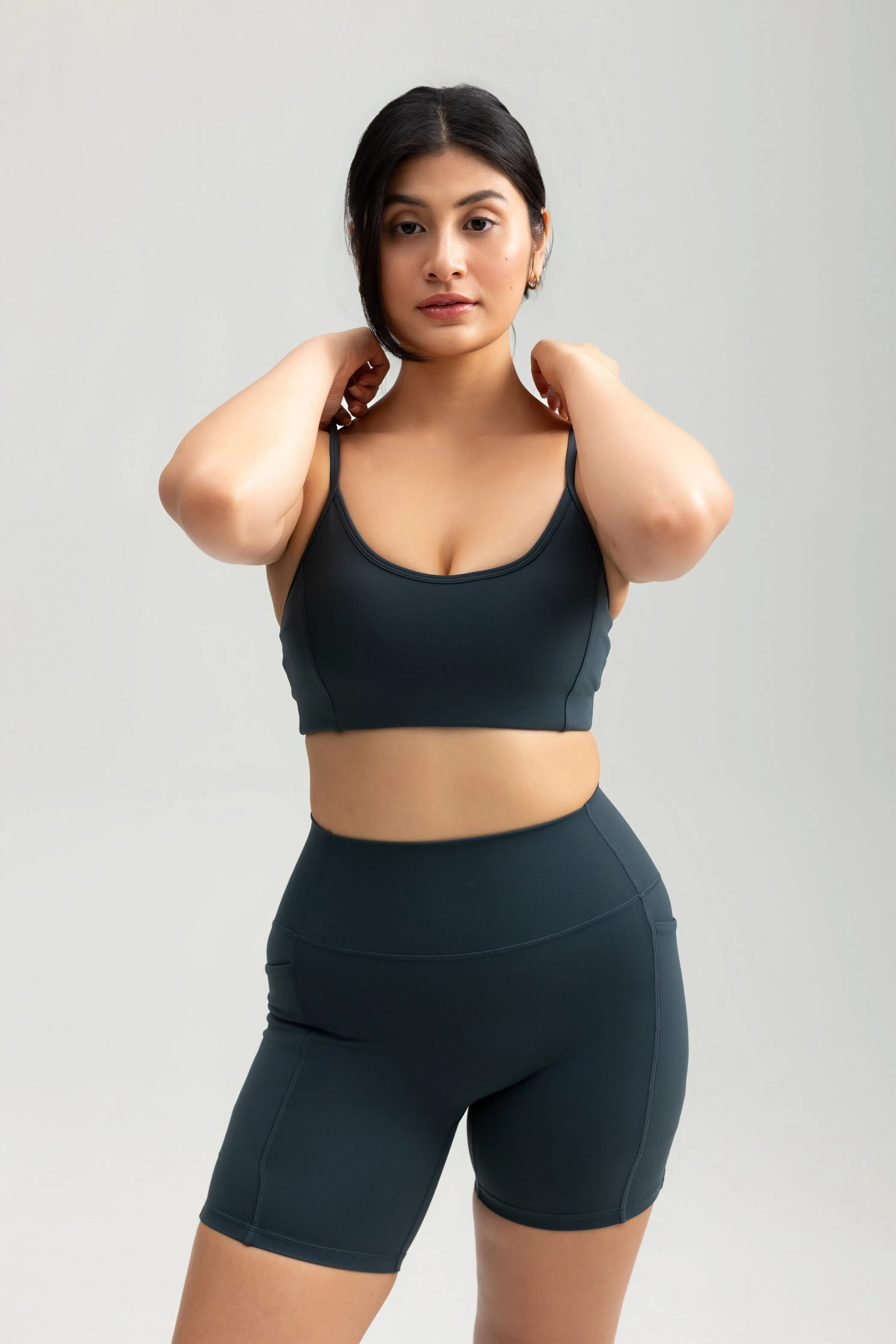 Contour Pocket Shorts (Biker 6") in Mystic