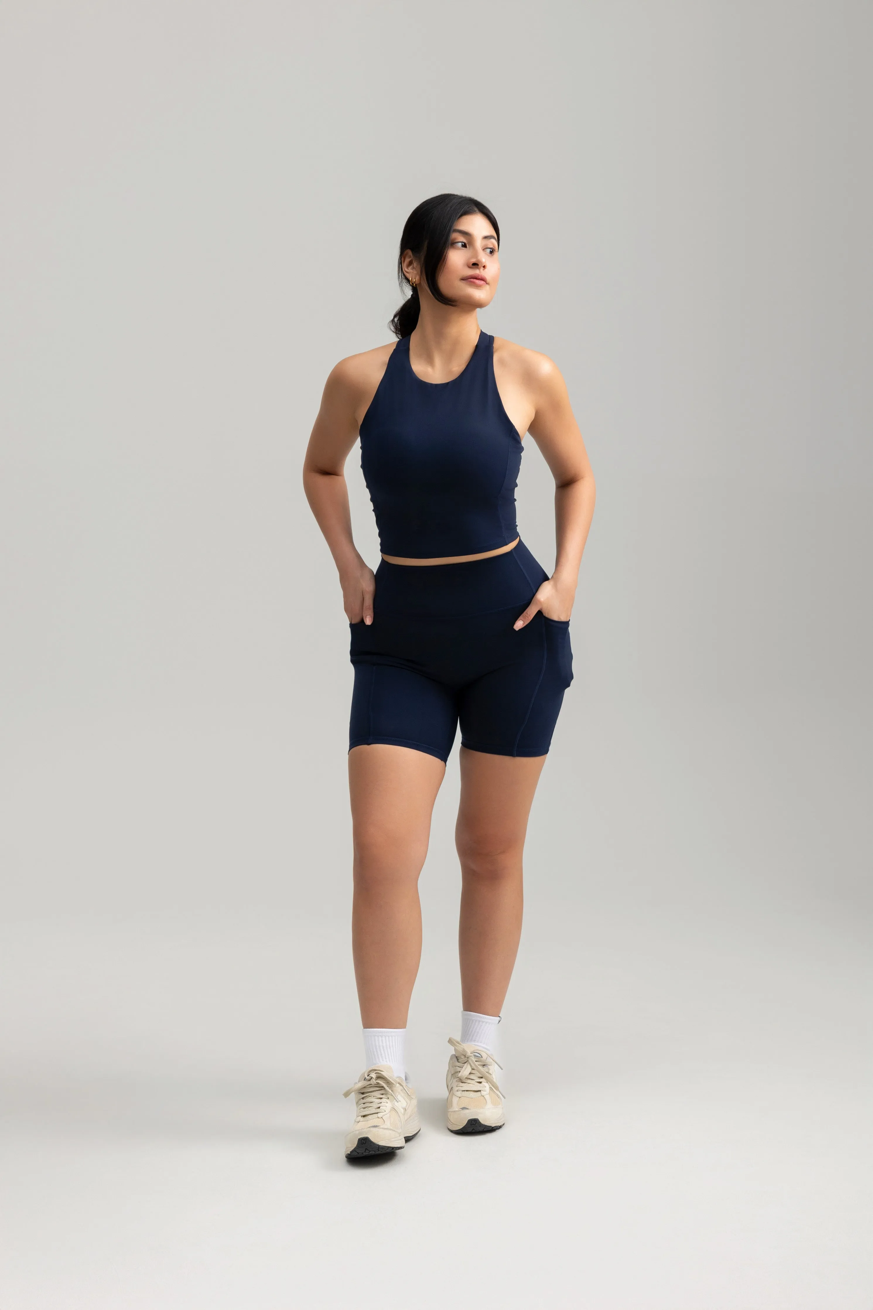 Contour Pocket Shorts (Biker 6") in Nocturnal