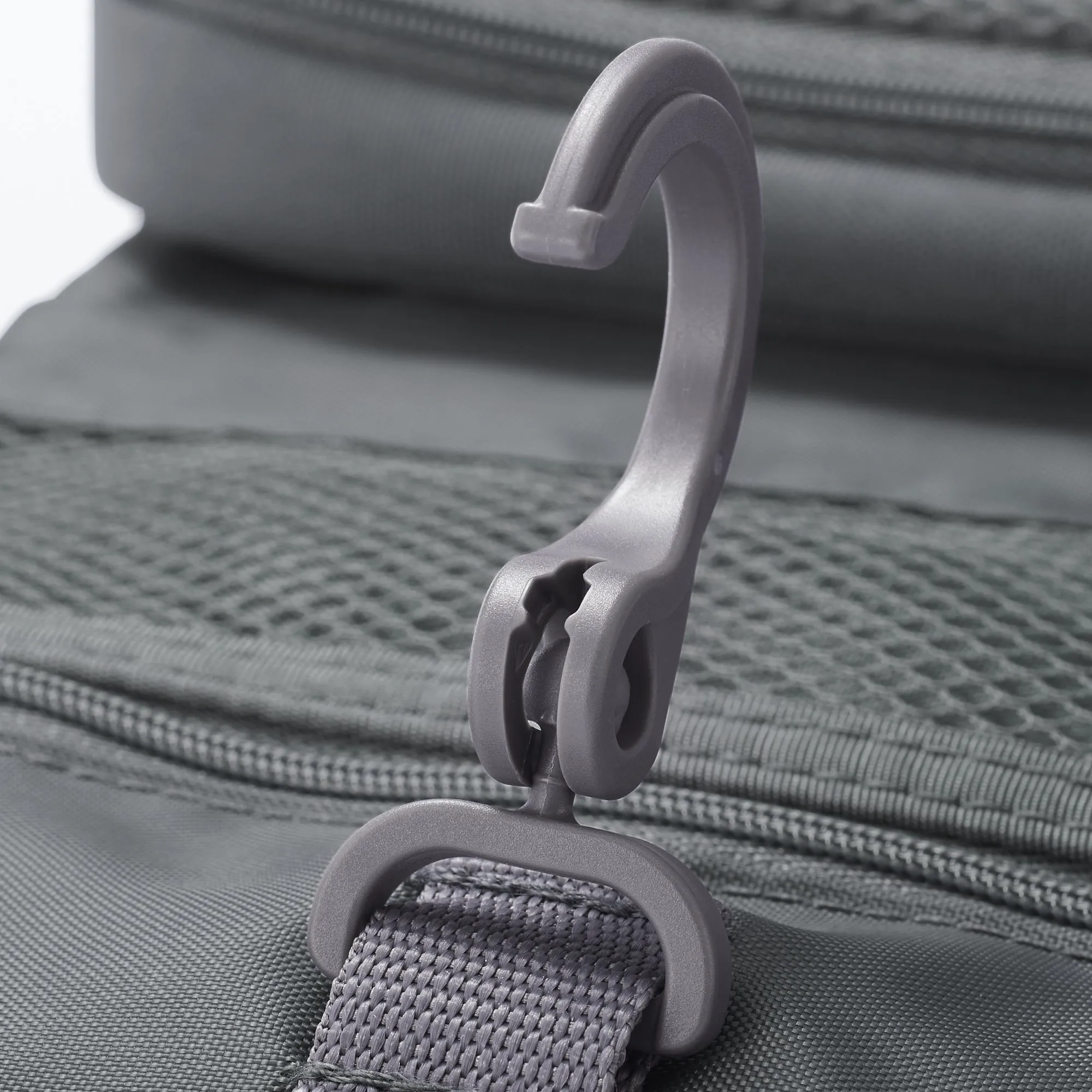 Hanging Case with Pouch