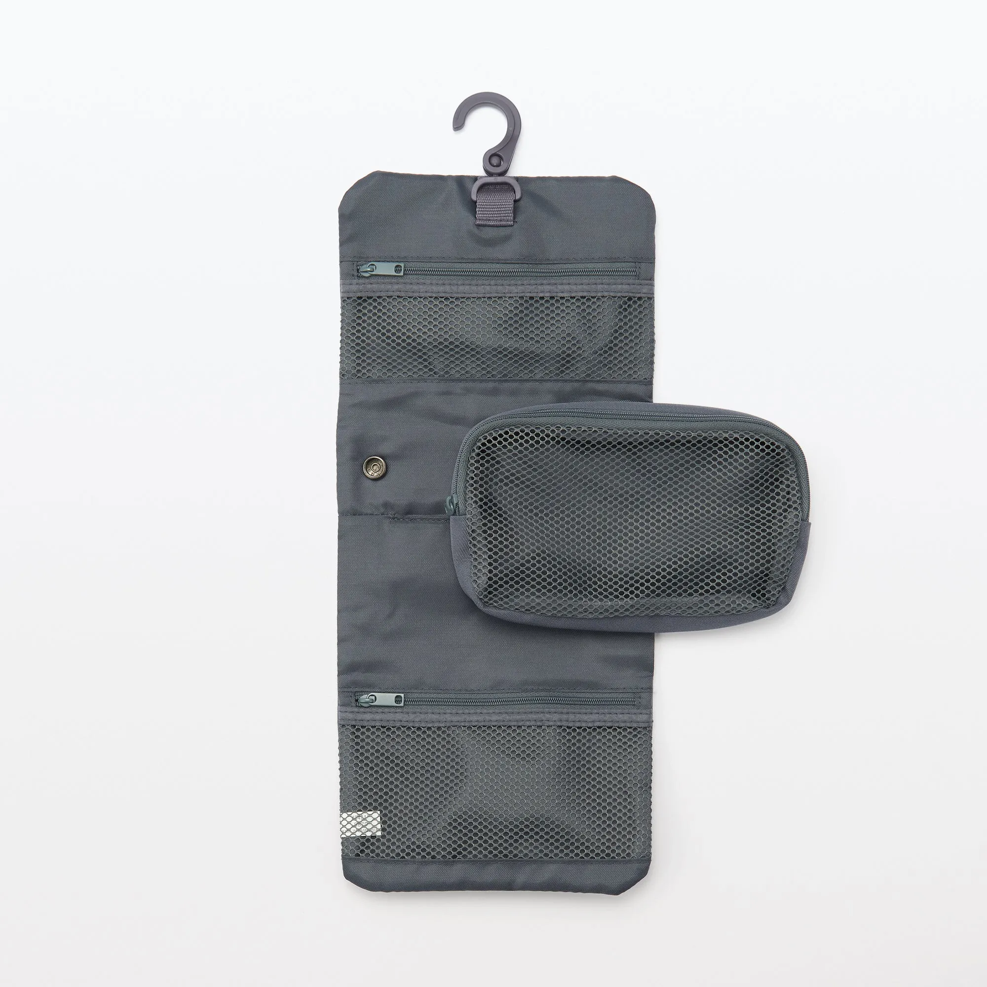 Hanging Case with Pouch