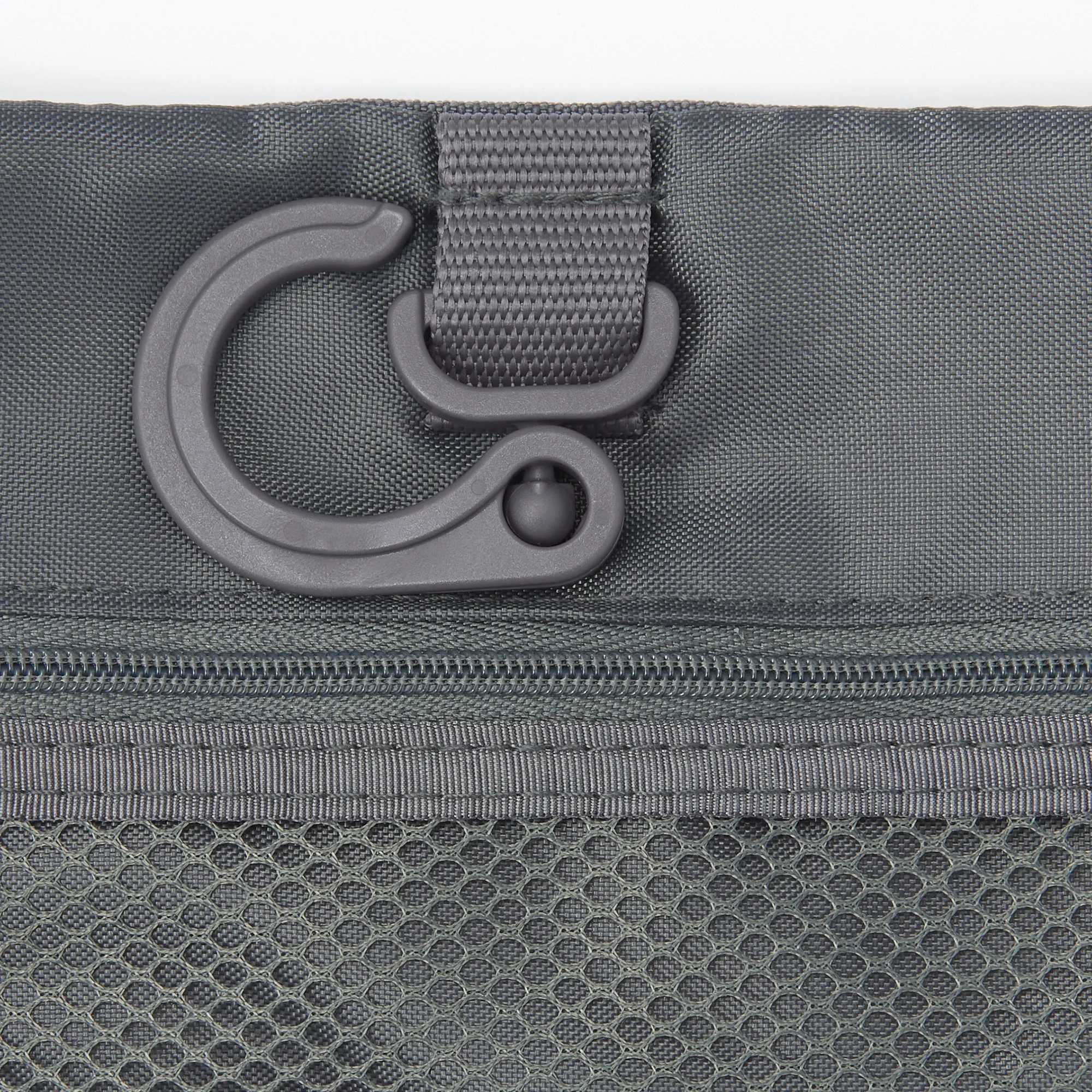 Hanging Case with Pouch