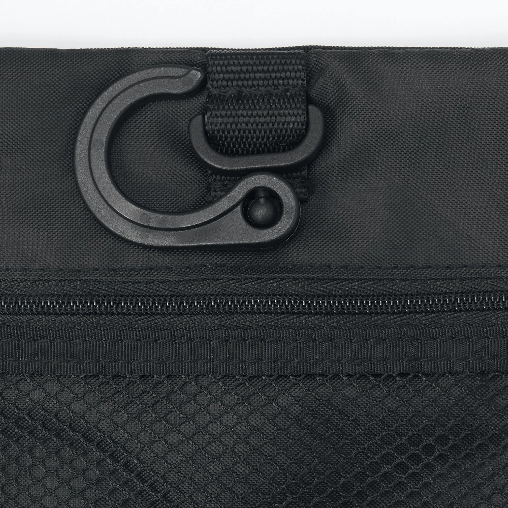 Hanging Case with Pouch