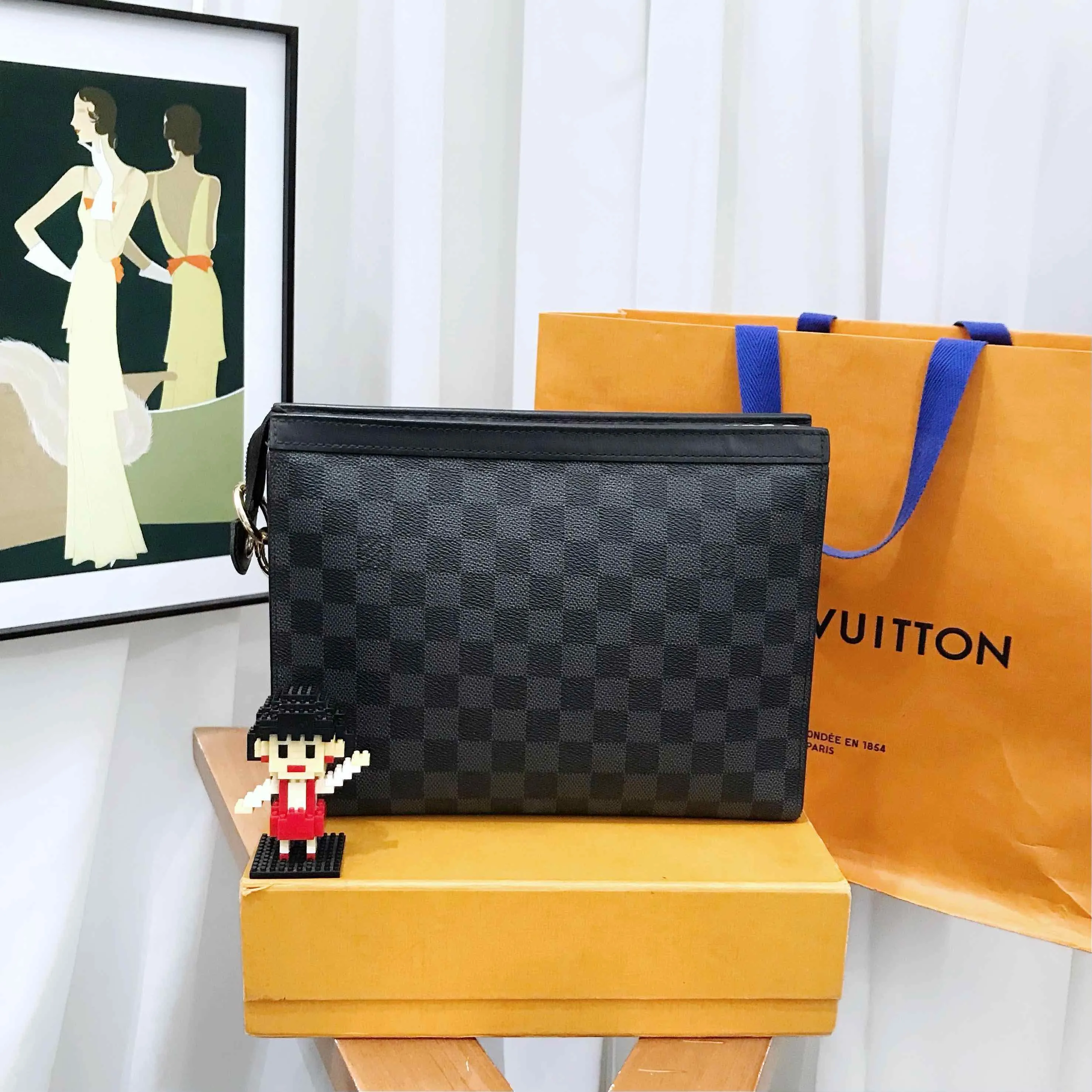 Louis Vuitton Damier Graphite Canvas Pochette Voyage MM Black