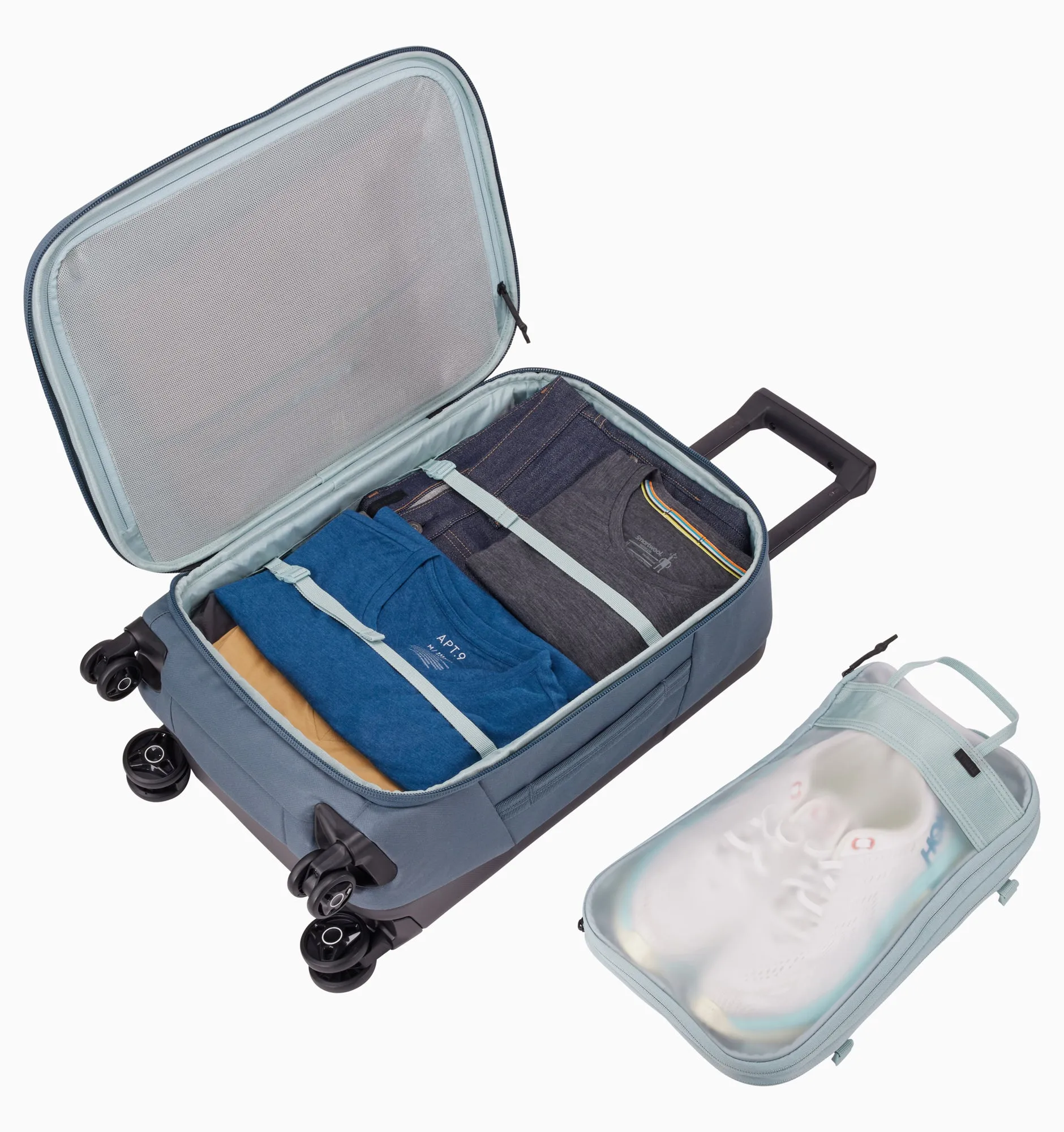 Thule Aion Carry on Spinner