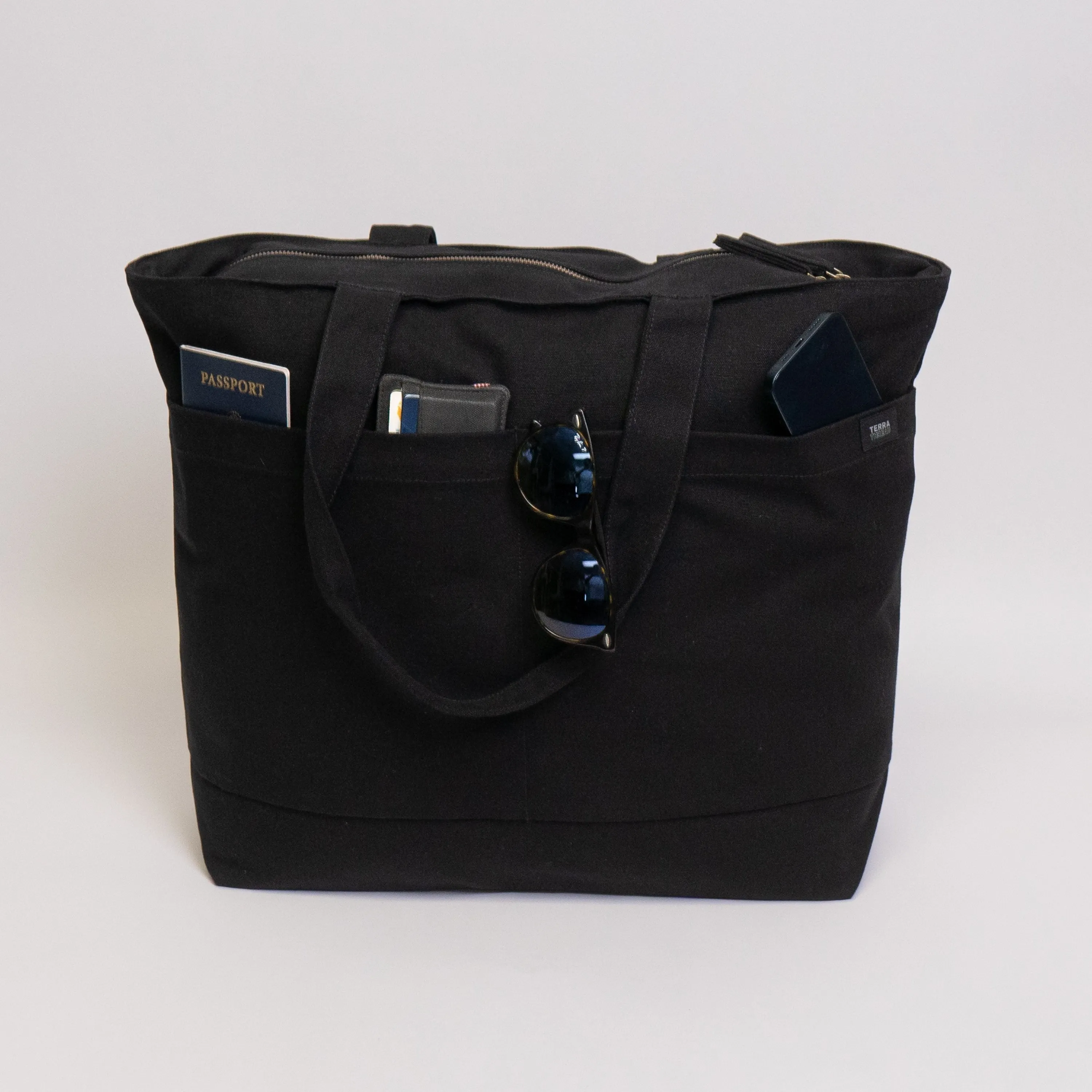 Tote bags with trolley sleeve